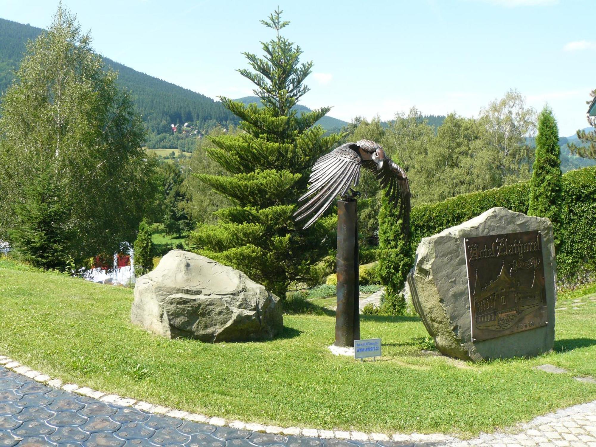 Hotel Zlaty Orel Ostravice Exterior foto